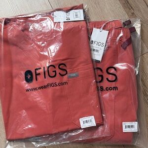 Figs spiced cider men’s scrub set S